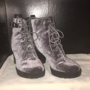 MaddenGirl Grey booties